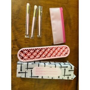 Makeup Brush‎ Set 3pc Eye Brushes with Silicone Organizer and Pouch New